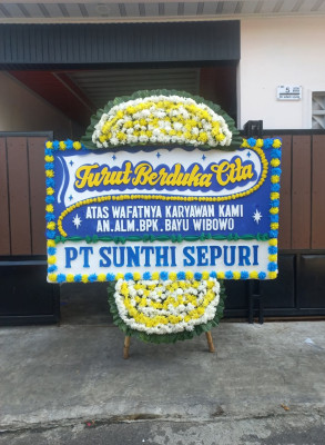 Papan Bunga Duka di Batu Gadang